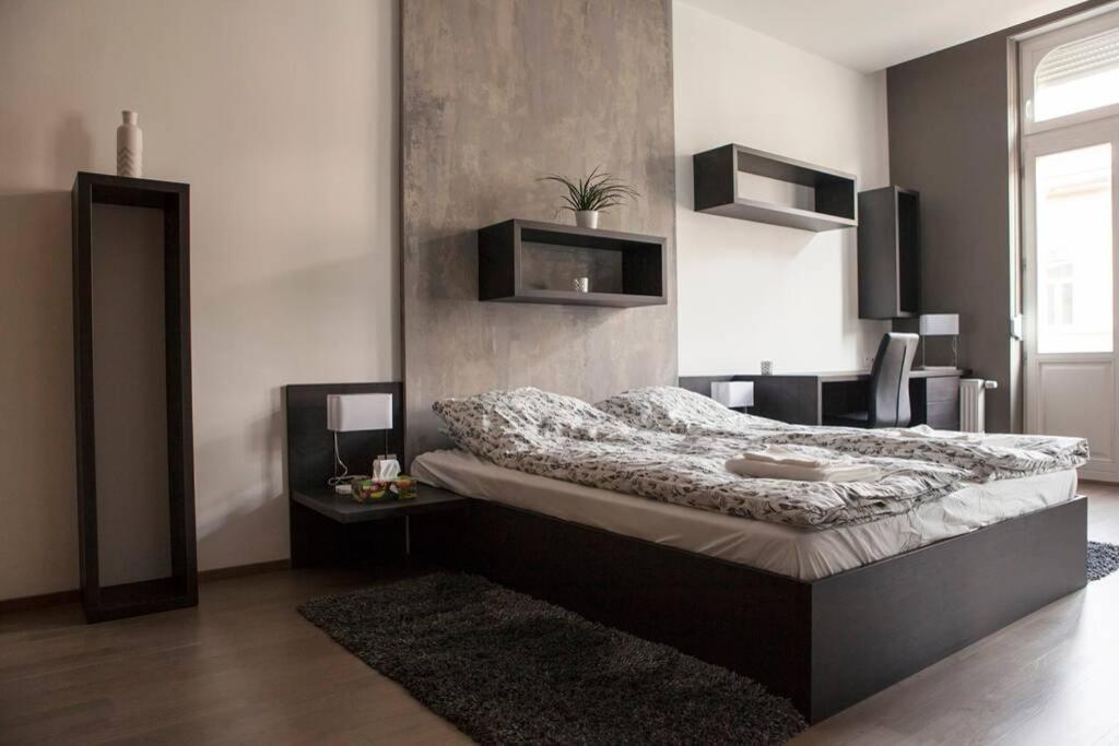 Apartment Downtown Ulloi 3 Budapest Esterno foto